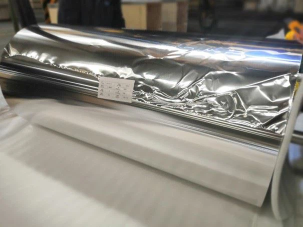 Feuille d'aluminium pour la stratification