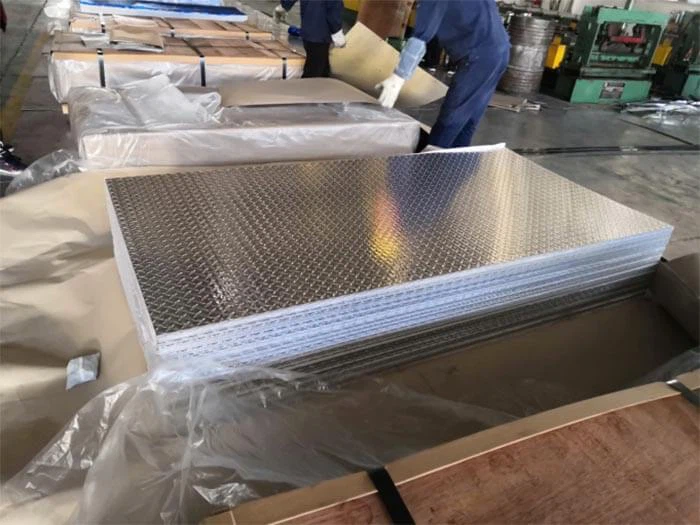 Aluminum Diamond Plate Sheets & Tread Plate